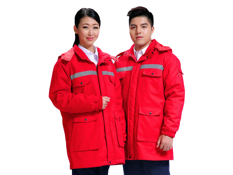 http://m.bnscw.cn 紅色工作服沖鋒衣展示